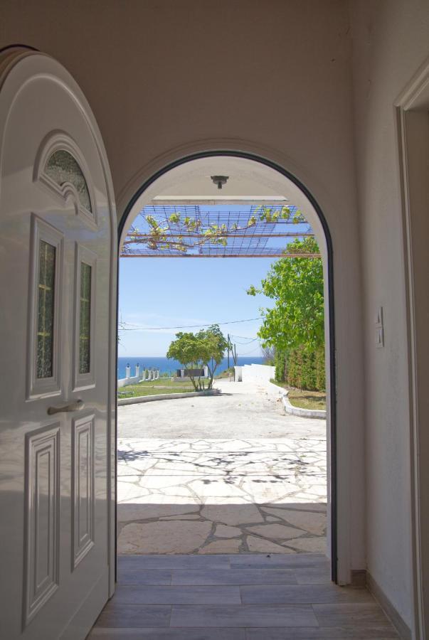 Villa Riviera Agios Georgios  Esterno foto
